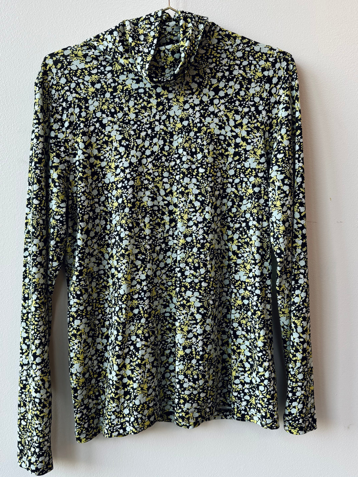 Fall Garden Tissue Turtleneck