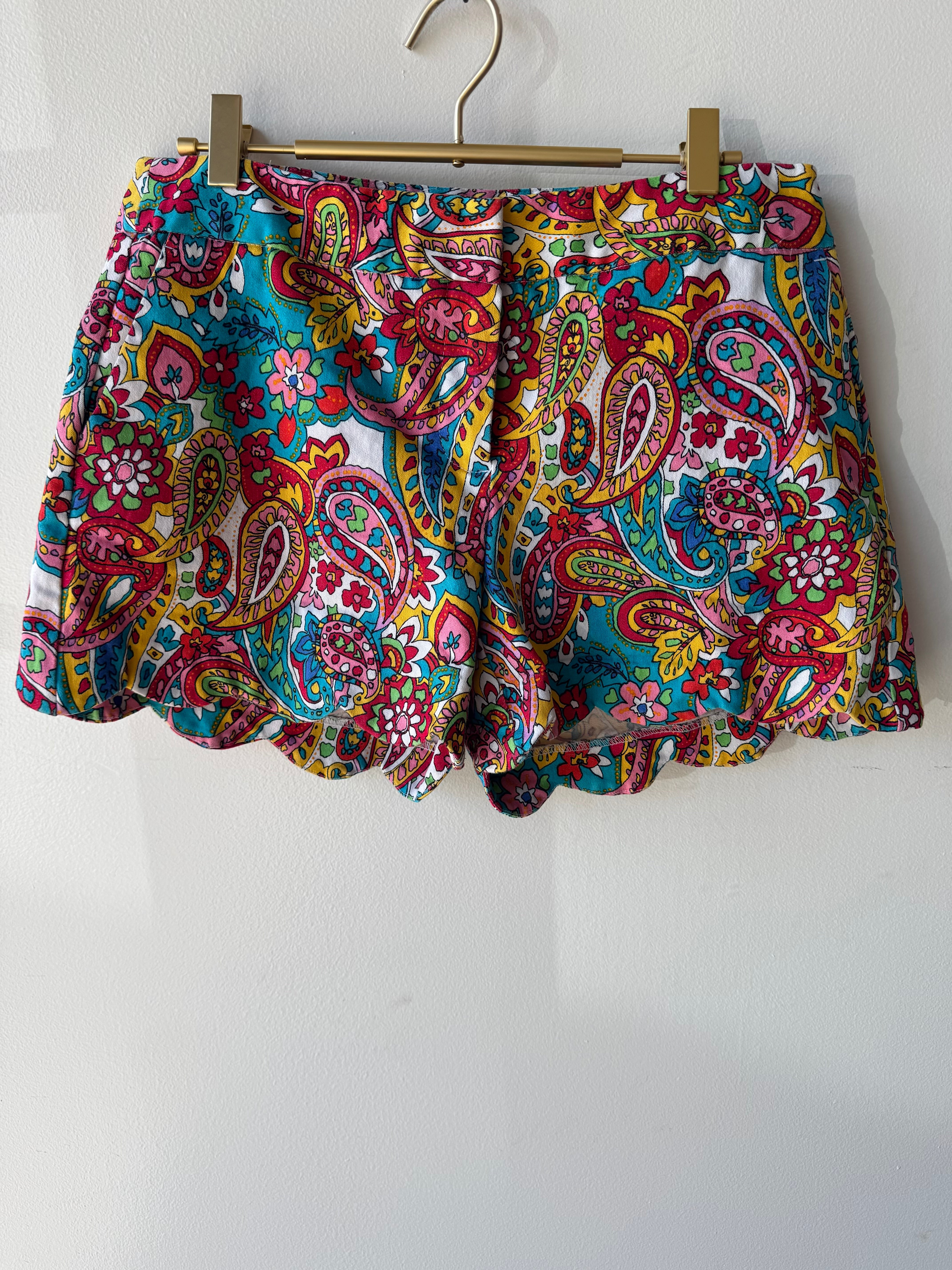 Bright Paisley Scalloped Shorts