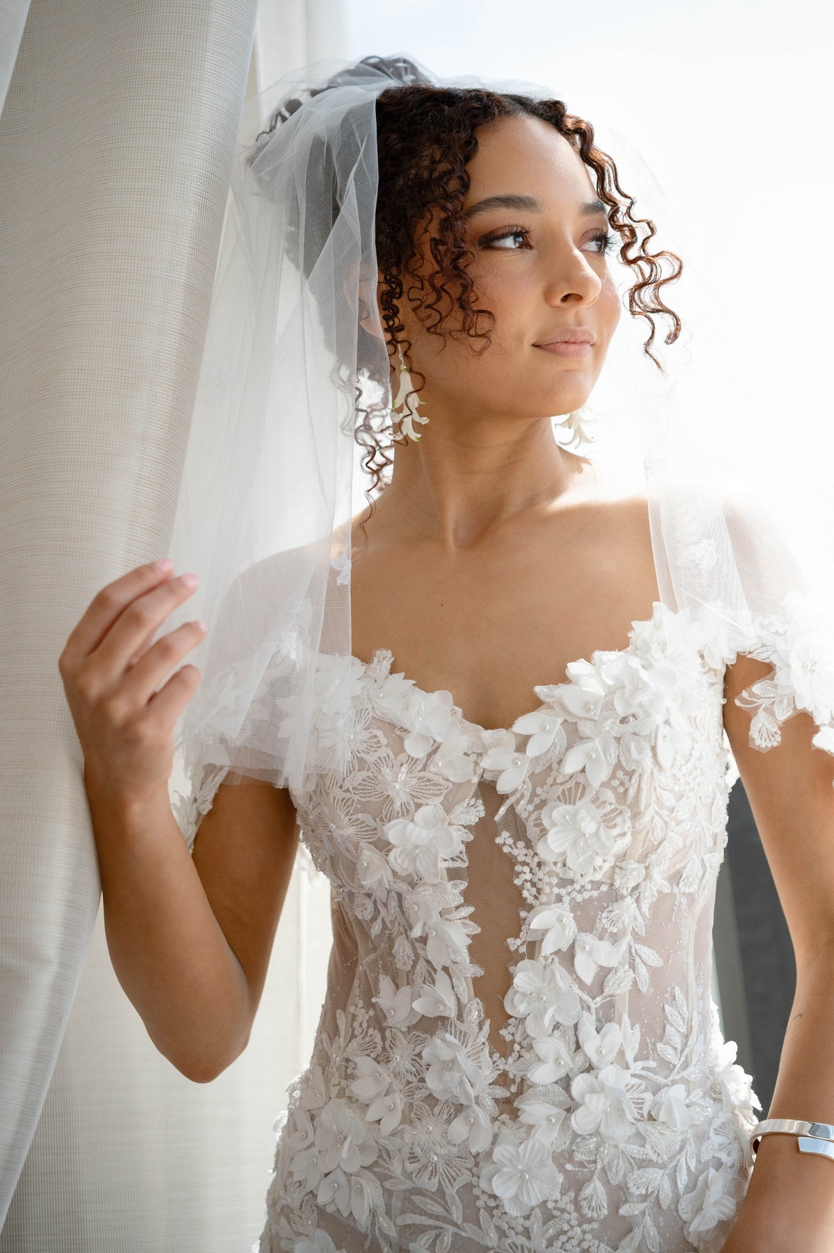Portfolio 02 Veil Bride